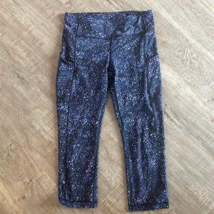 Lululemon align capris